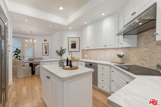 10100 Empyrean Way in Los Angeles, CA - Building Photo - Building Photo