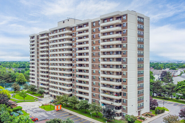 The Oakland Condos in Brampton, ON - Building Photo - Building Photo