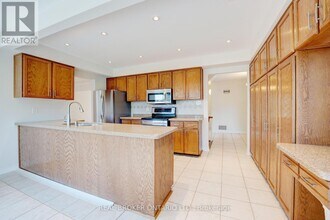 87a Hill Crescent in Toronto, ON - Building Photo - Building Photo