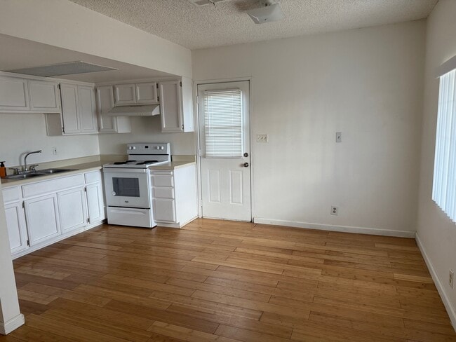 5 Palm Dr in Calexico, CA - Foto de edificio - Building Photo