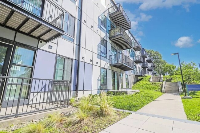 property at 700 Dew St