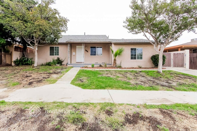 property at 8440 Hazeltine Ave