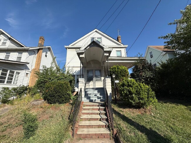 263-265-265 E 31st St in Paterson, NJ - Building Photo - Building Photo