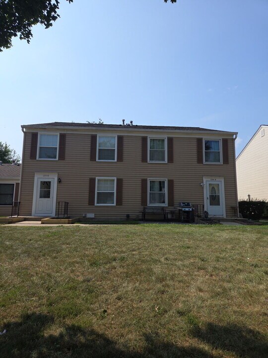 1255 Pearl Ave in Glendale Heights, IL - Building Photo