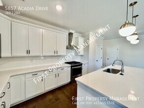 5657 Acadia Dr in Chattanooga, TN - Building Photo - Building Photo