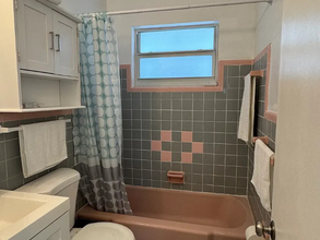 317 NE 4th St in Hallandale Beach, FL - Building Photo - Building Photo
