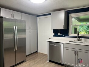 113 Whitehead Rd in Athens, GA - Building Photo - Building Photo