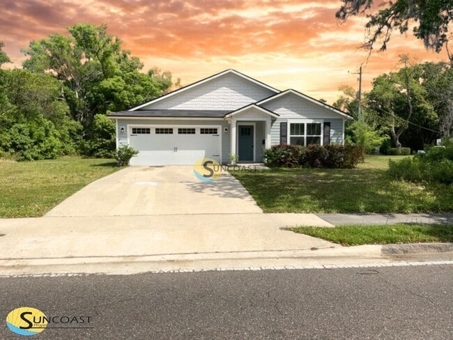 property at 7323 Richardson Rd