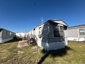 920 Boardwalk Ln, Unit 06-208 in Cocoa, FL - Building Photo