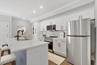 Pointe Grand Hills at Minneola in Clermont, FL - Foto de edificio - Building Photo