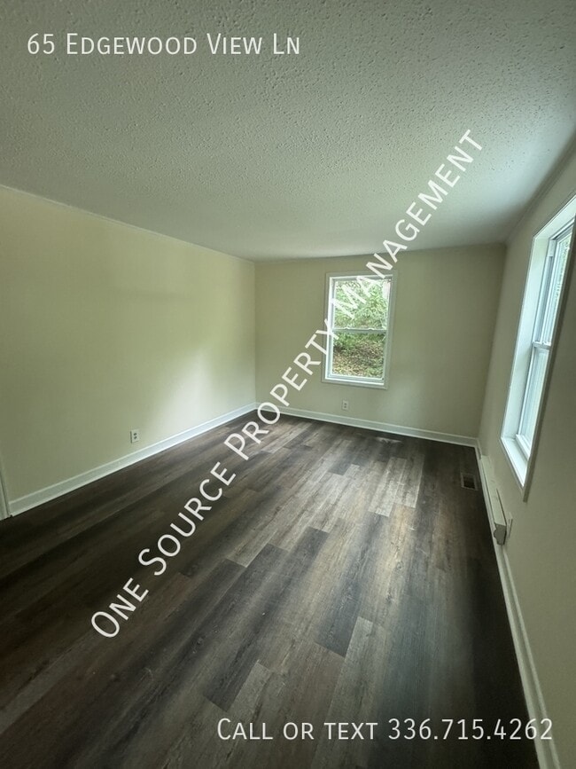 65 Edgewood View Ln in Winston-Salem, NC - Building Photo - Building Photo