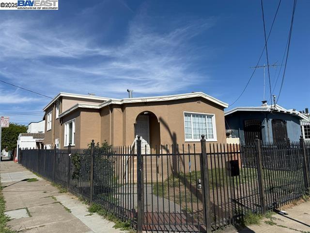 property at 7800 Lockwood St