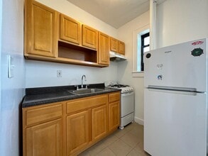 24 Rock St in Jersey City, NJ - Building Photo - Building Photo