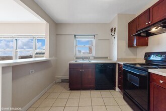 4960 N Marine Dr in Chicago, IL - Building Photo - Building Photo