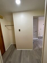 5548 Avondale Pl, Unit 1st floor unit in Pittsburgh, PA - Building Photo - Building Photo