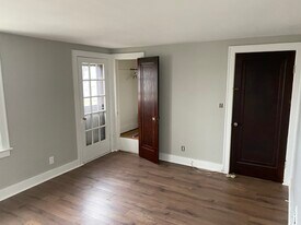 38 Pullman Ave, Unit Upper in Buffalo, NY - Building Photo