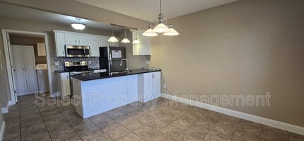 5438 Thornbriar Ln in Fort Wayne, IN - Building Photo - Building Photo