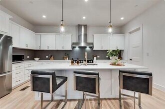 2633 Reagan St in Dallas, TX - Building Photo - Building Photo