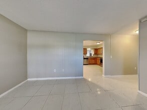 226 Bolender Ct in Auburndale, FL - Building Photo - Building Photo