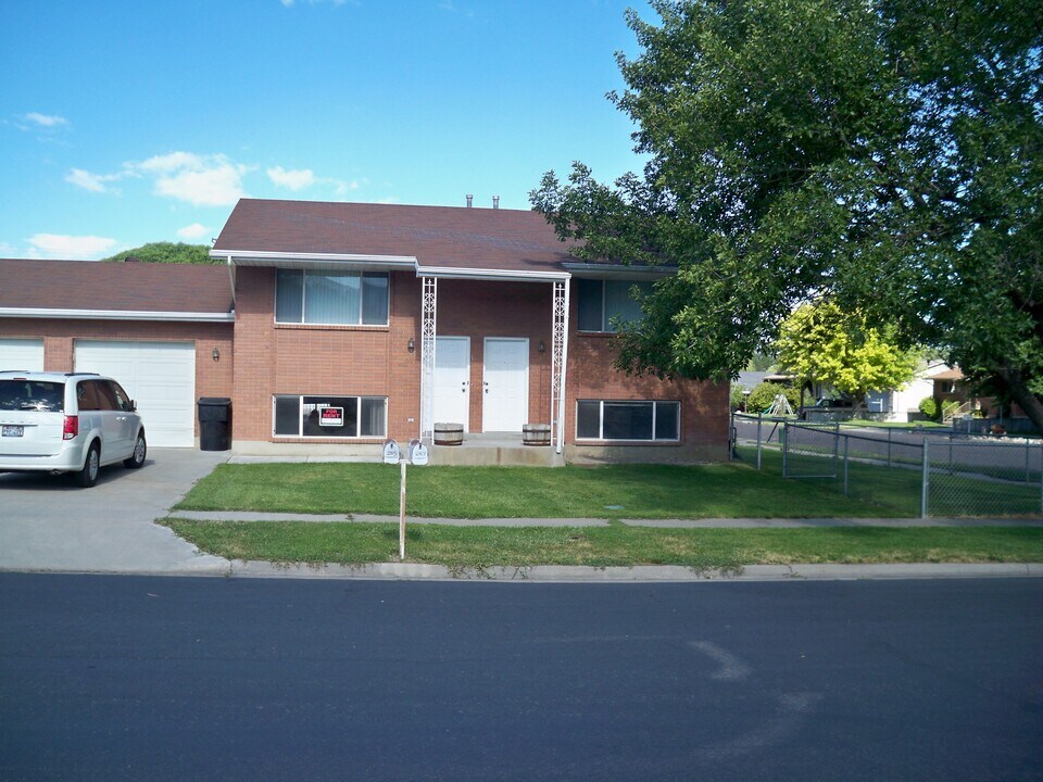 285 N 400 E in Spanish Fork, UT - Building Photo