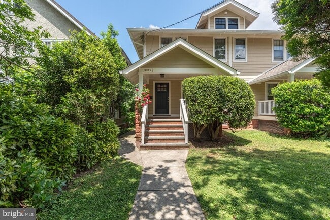 property at 3819 1/2 Woodley Rd NW