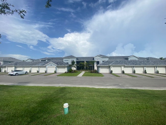 property at 14194 Heritage Landing Blvd