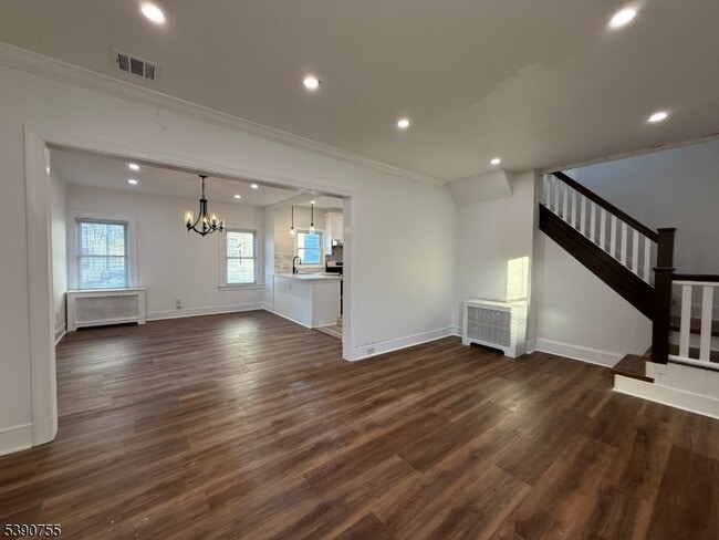 property at 1017 Grandview Ave