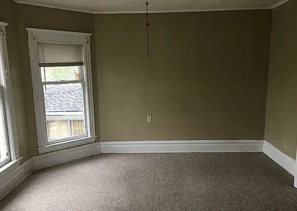 734 Paris Ave SE, Unit 2 in Grand Rapids, MI - Building Photo - Building Photo