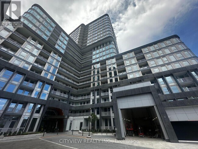 3240-3240 William Coltson Ave in Oakville, ON - Building Photo - Building Photo