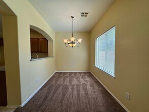 6619 W Desert Hills Dr in Glendale, AZ - Building Photo - Building Photo
