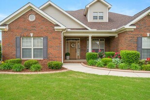 201 Mantle Dr NW in Madison, AL - Building Photo