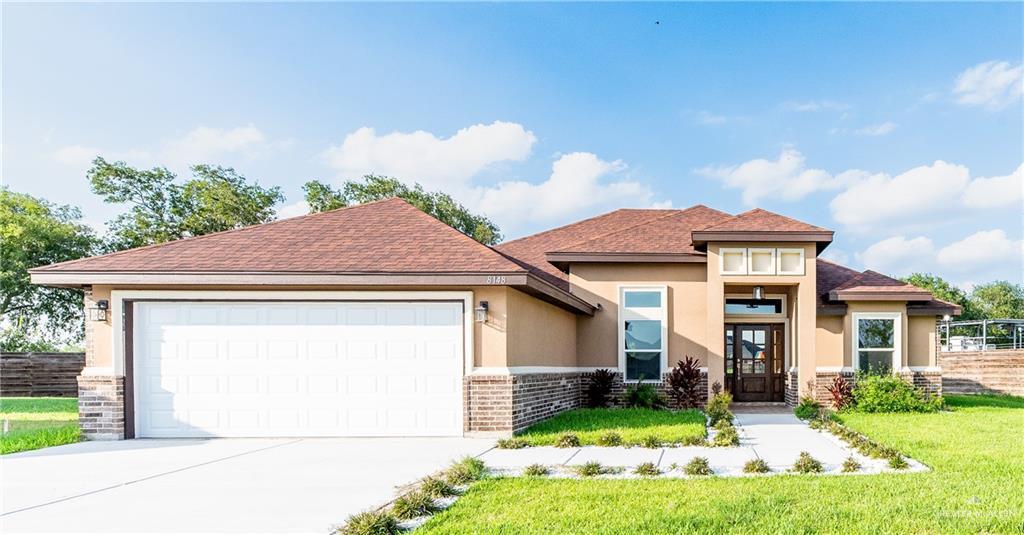 8148 N 55th St in McAllen, TX - Foto de edificio