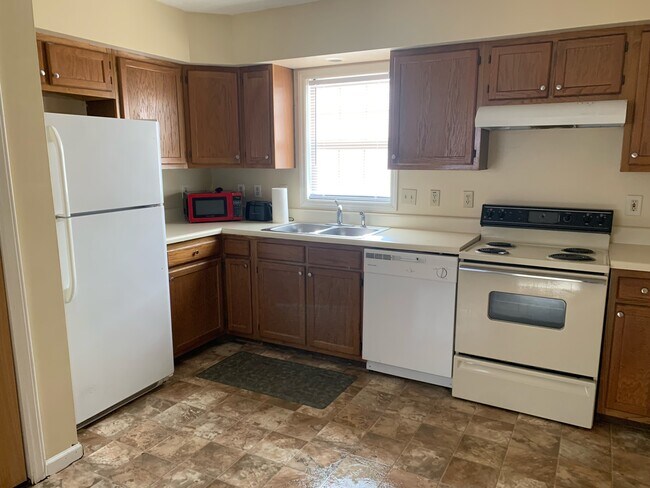 4864 National Rd, Unit 1D in Triadelphia, WV - Building Photo - Building Photo