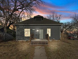 1500 Houston St, Unit Apt A in Manhattan, KS - Building Photo