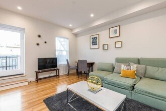 666 Massachusetts Ave in Boston, MA - Building Photo - Building Photo