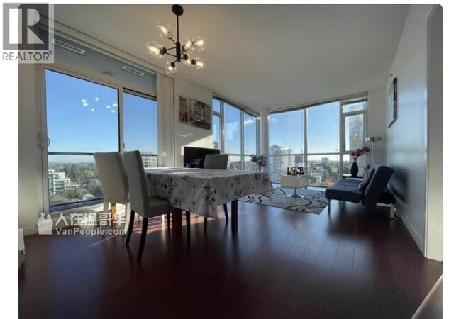 property at 6133 Buswell St