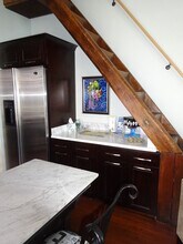 1013 Touro St in New Orleans, LA - Foto de edificio - Building Photo