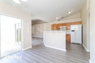 3990 Warbler Dr in Winter Haven, FL - Building Photo - Building Photo