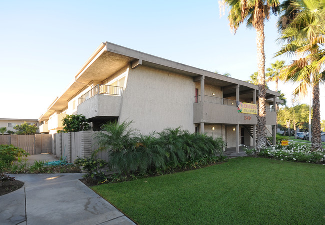 Canfield Palms in Anaheim, CA - Building Photo - Building Photo