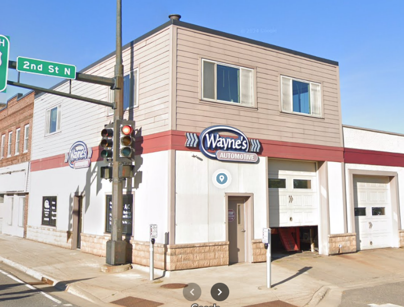 200 N Pokegama Ave in Grand Rapids, MN - Building Photo