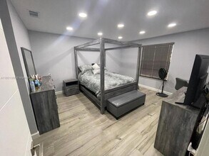 4629 Vilabella Dr in Sebring, FL - Foto de edificio - Building Photo