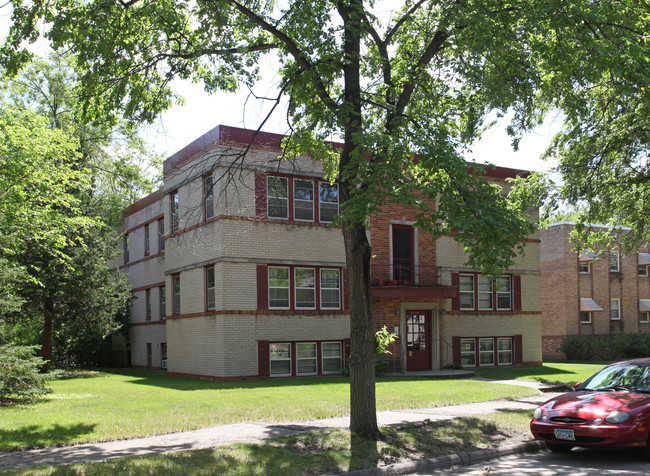 2797 Xerxes Ave S in Minneapolis, MN - Building Photo - Building Photo