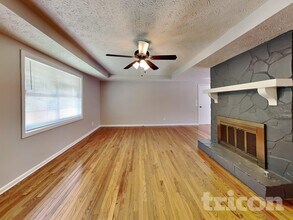 3173 Rocky Point Ct in Snellville, GA - Building Photo - Building Photo