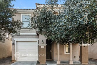 6425 W Constance Way in Phoenix, AZ - Building Photo - Building Photo