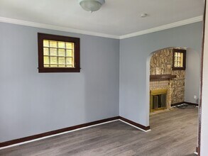 1263 Grotto St in Pittsburgh, PA - Building Photo - Building Photo