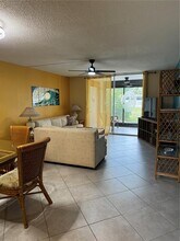 5959 Winkler Rd in Ft. Myers, FL - Building Photo - Building Photo