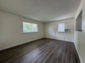 1100 S Willow St in Chattanooga, TN - Building Photo - Building Photo