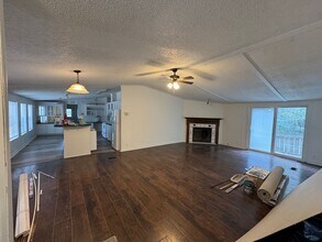 324 Burnley Pines Rd in Shreveport, LA - Building Photo - Building Photo