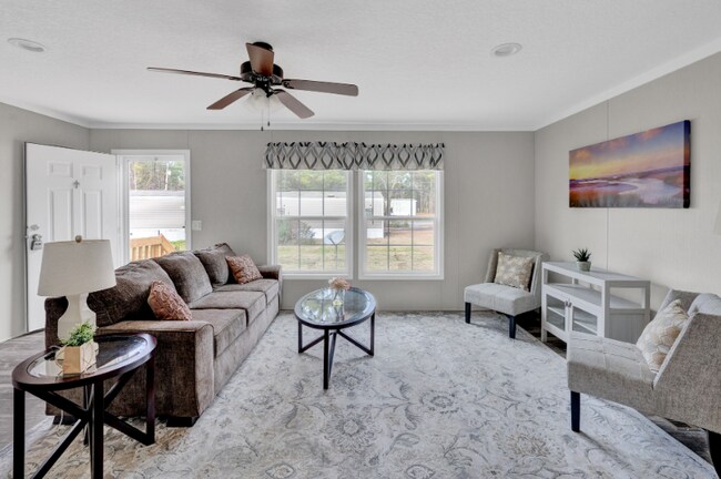 20 Samaria St in Kingstree, SC - Building Photo - Building Photo