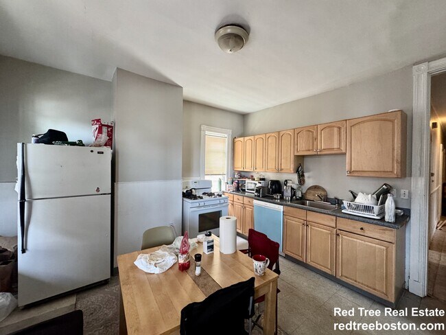 property at 348 Faneuil St
